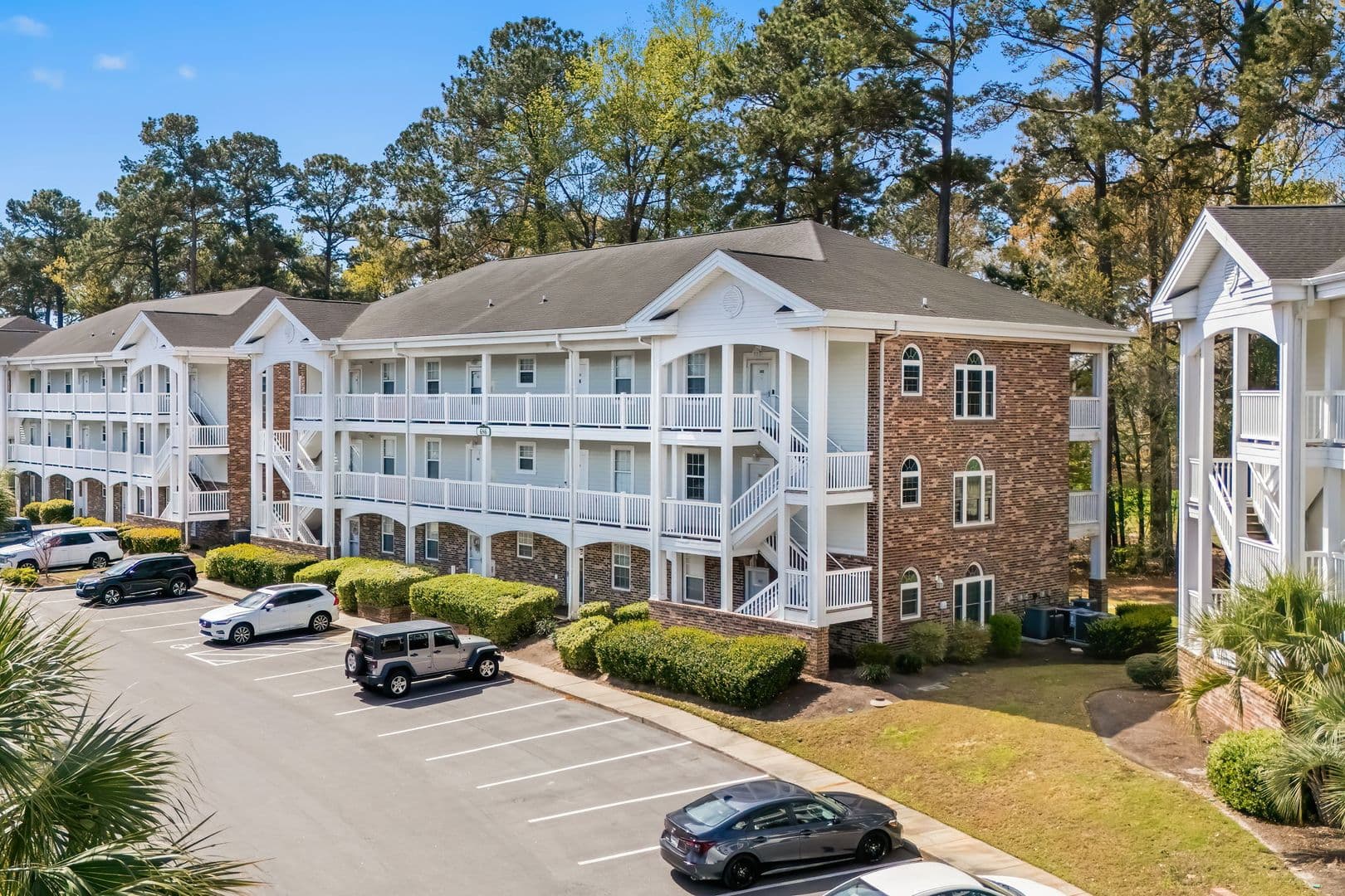 Myrtle Beach Condo: 686 Riverwalk Drive