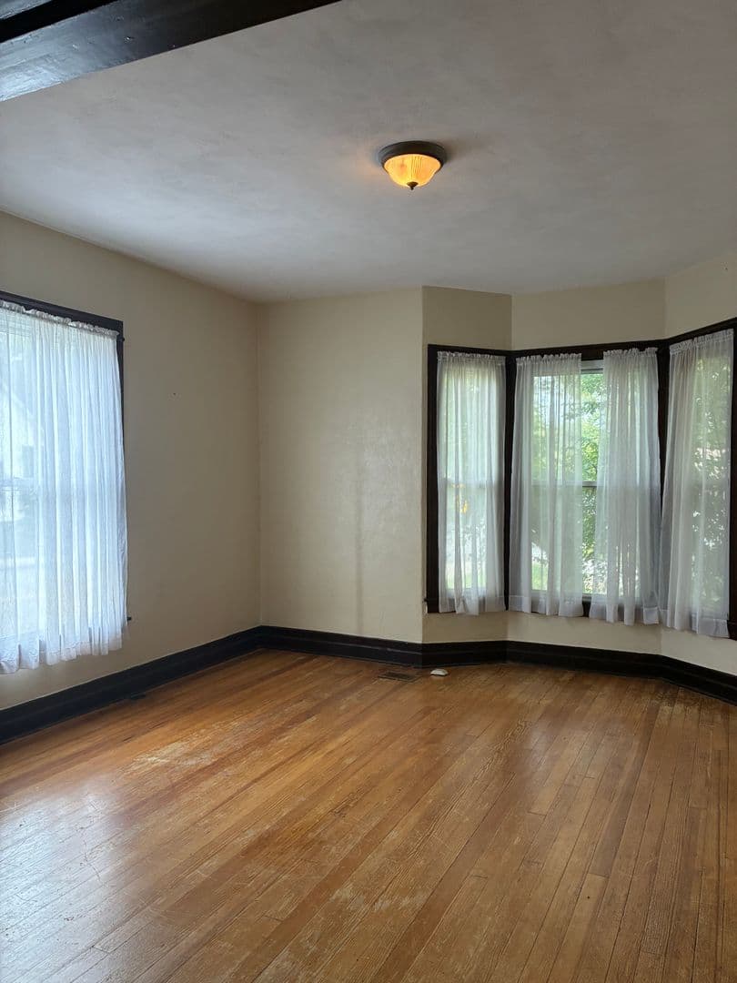 Bloomington House: 719 West 11th Street