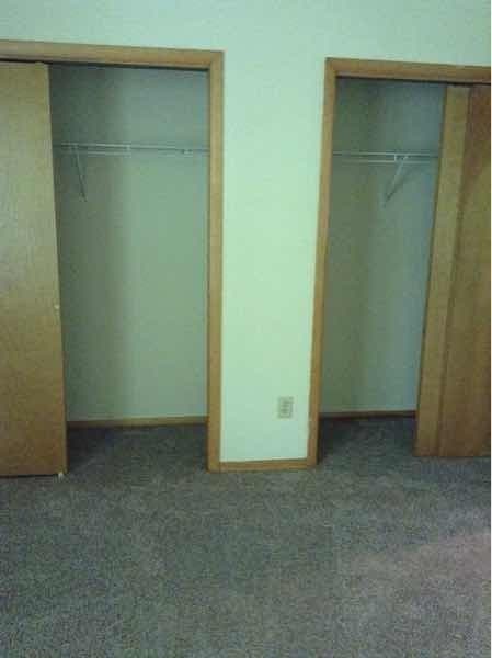 Bloomington Apartment: 732 West 17th Street - 732 West 17th Street