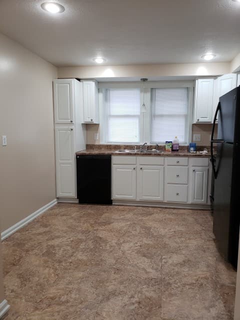 Bloomington House: 417 East 15th Street