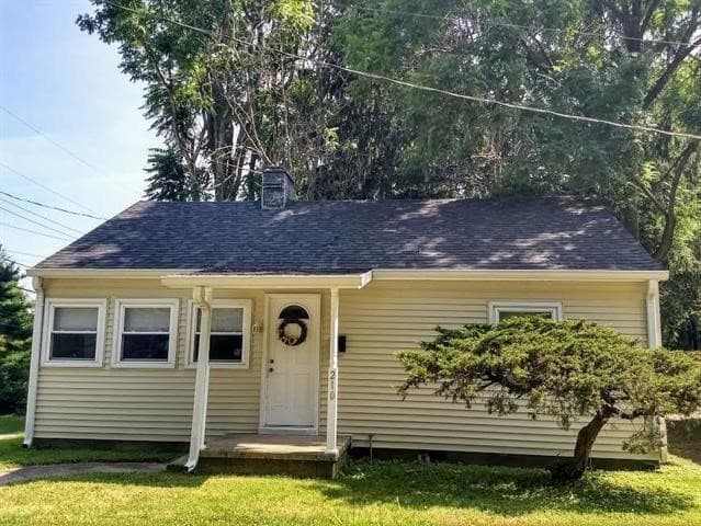 Bloomington House: 210 East 11th Street