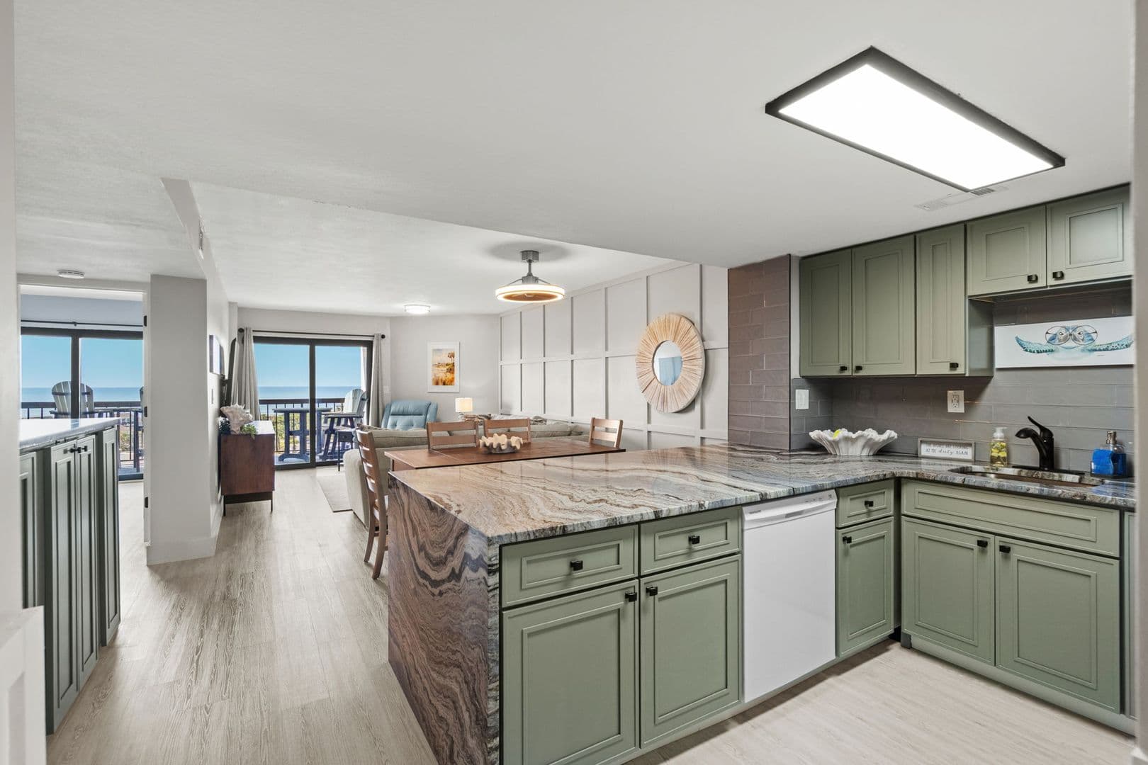 Myrtle Beach Condo: 311 69th Ave