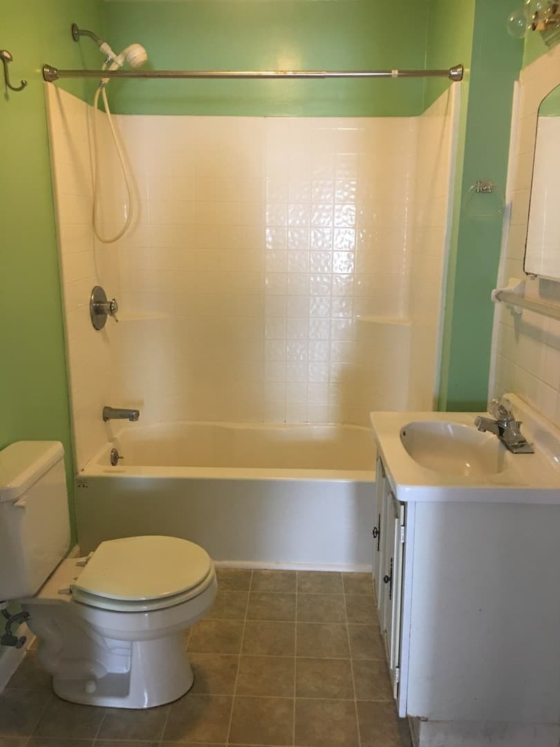 Bloomington House: 317 East 15th Street