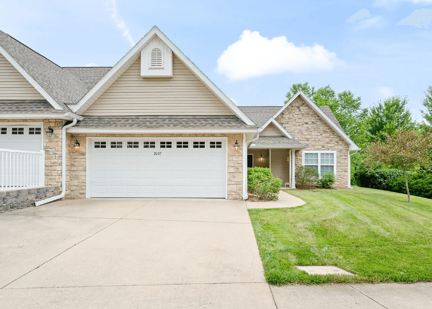 Bloomington Condo: 2097 W Arbor Ridge Way