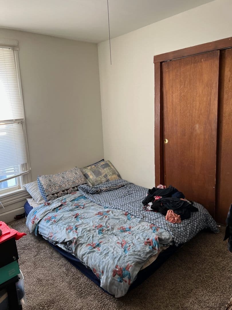 Bloomington Apartment: 1202 South Park  Avenue