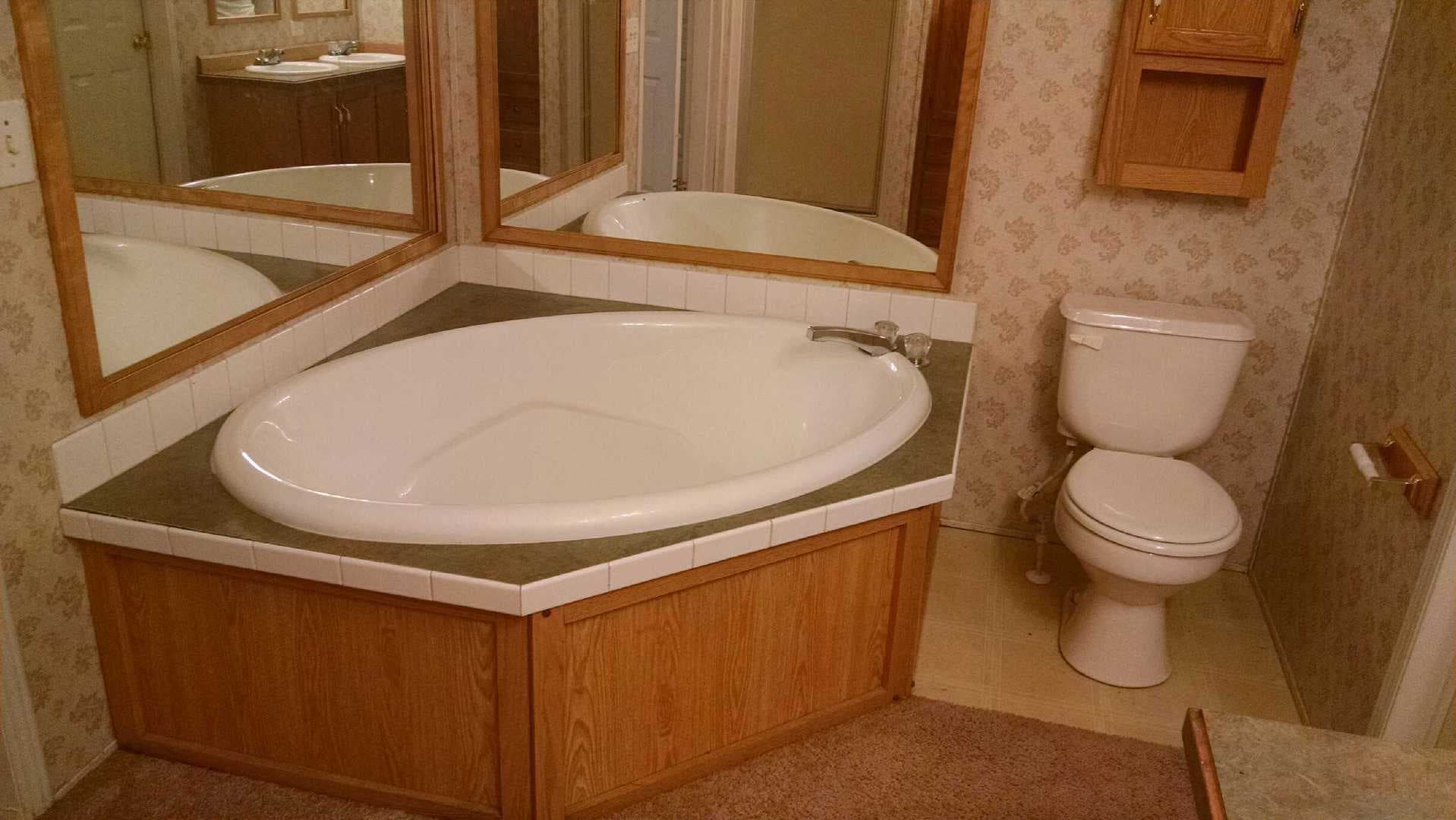 Bloomington House: 4025 West Cedar Chase Drive