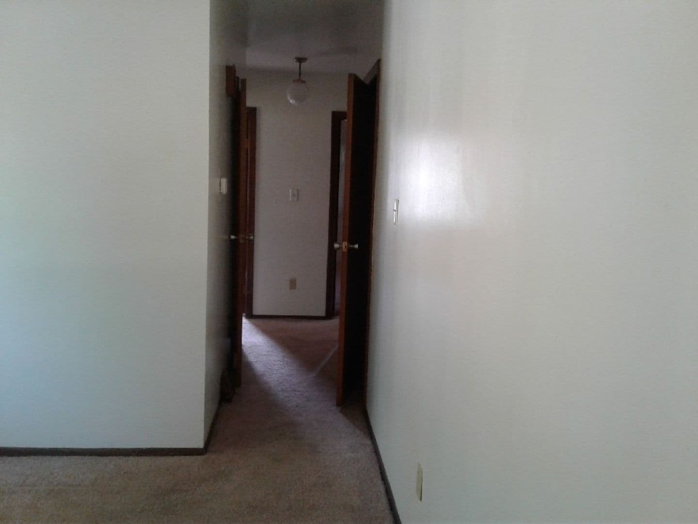 Bloomington House: 828 South Harvey Drive