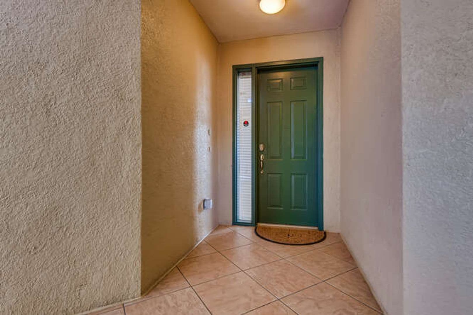 Orlando House: 8749 The Esplanade Unit 32