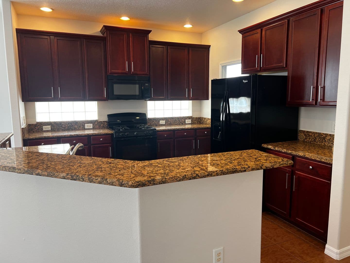Orlando House: 8838 Leeland Archer Blvd.