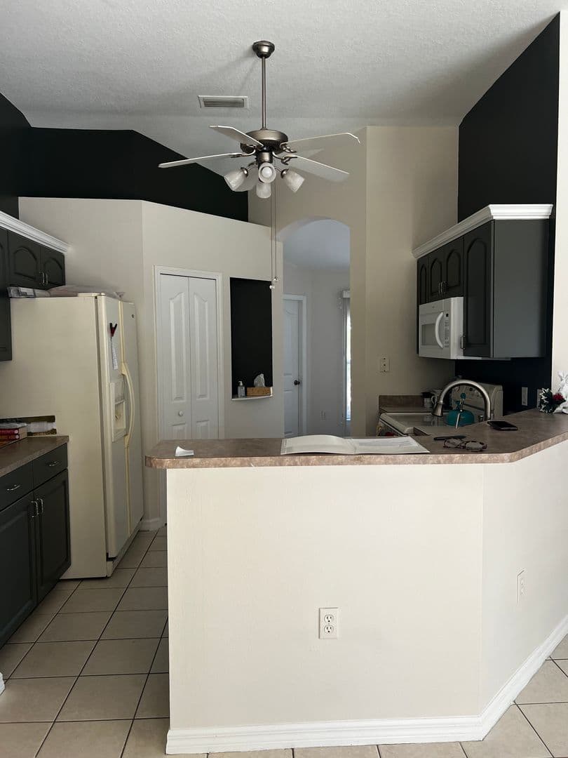Deltona House: 2274 E. Fairbanks Drive