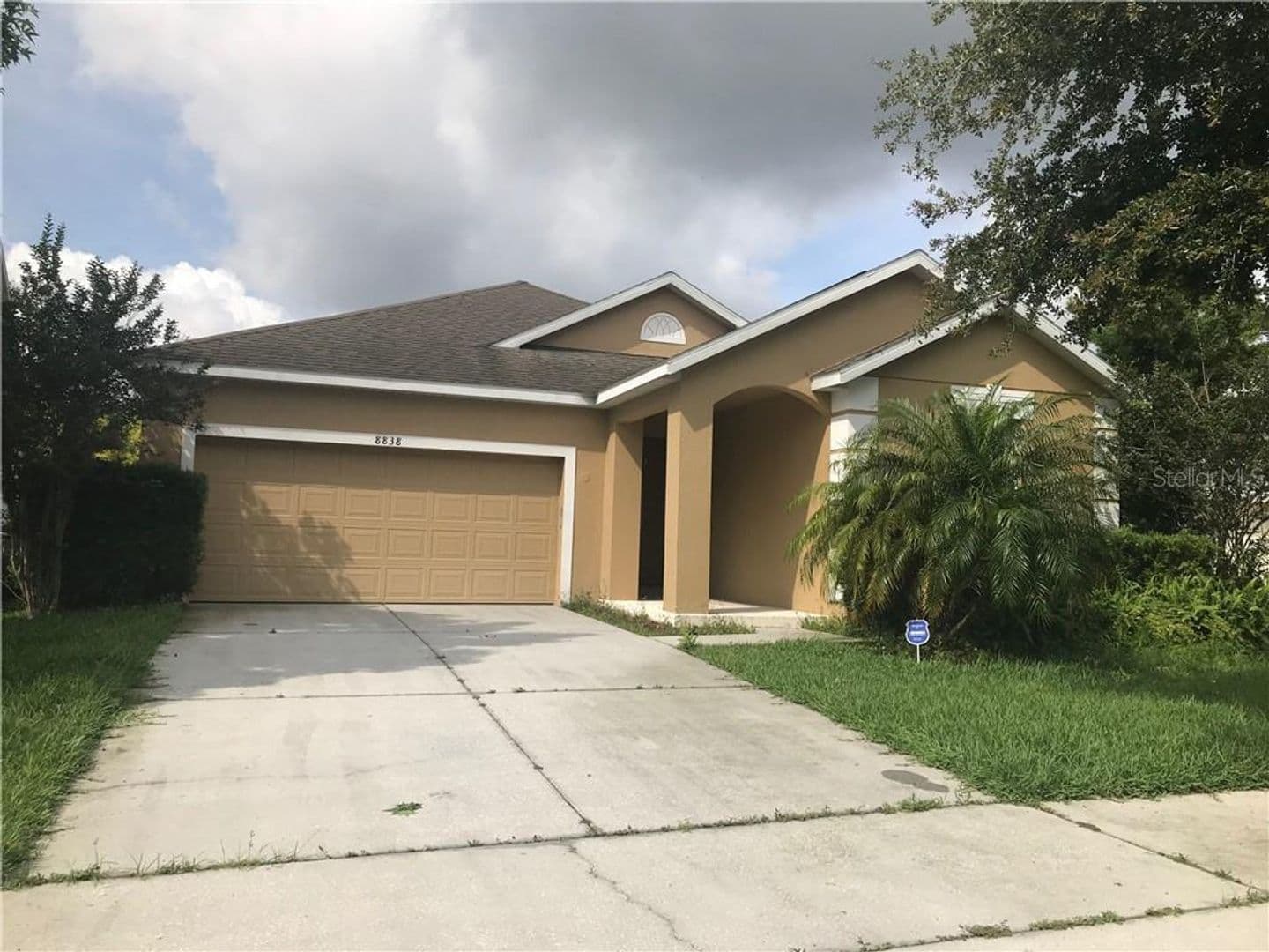Orlando House: 8838 Leeland Archer Blvd.