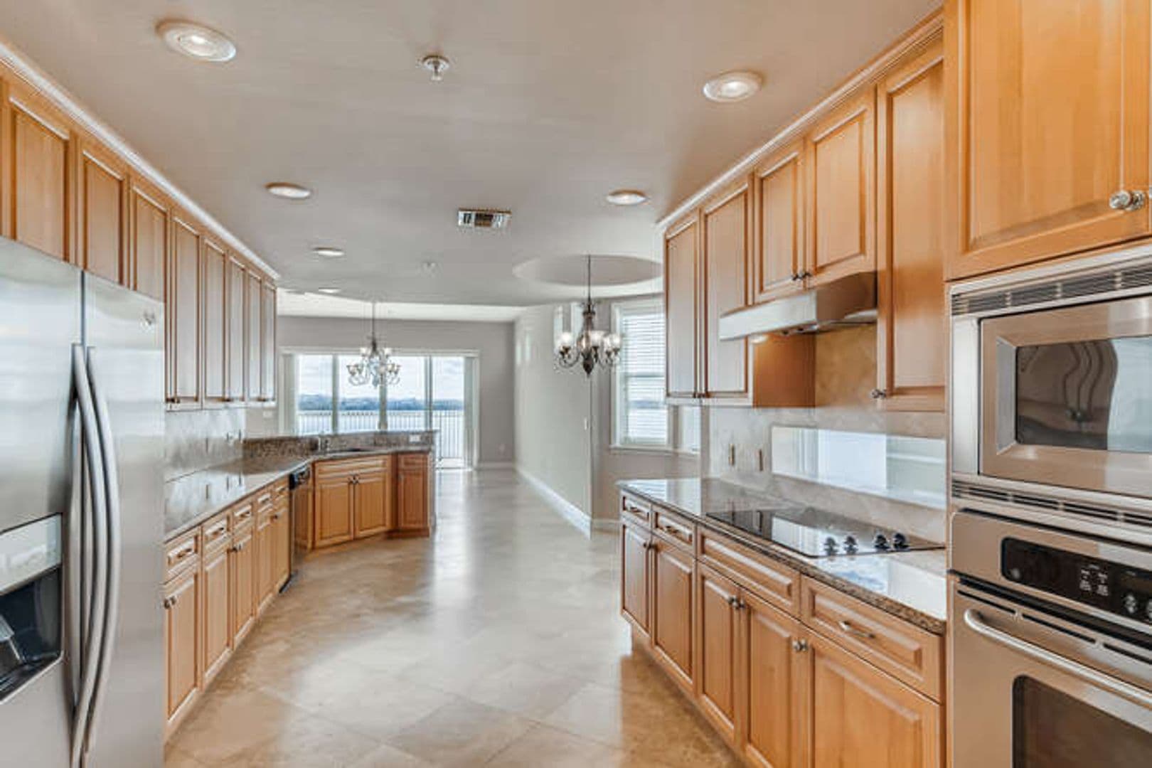 Orlando House: 8749 The Esplanade Unit 32