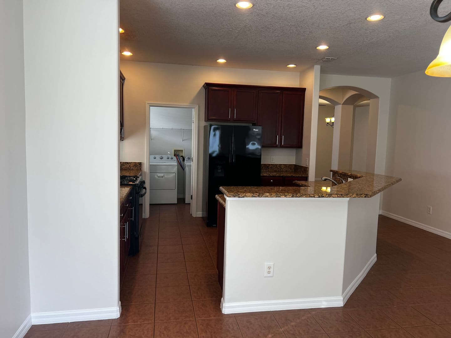 Orlando House: 8838 Leeland Archer Blvd.