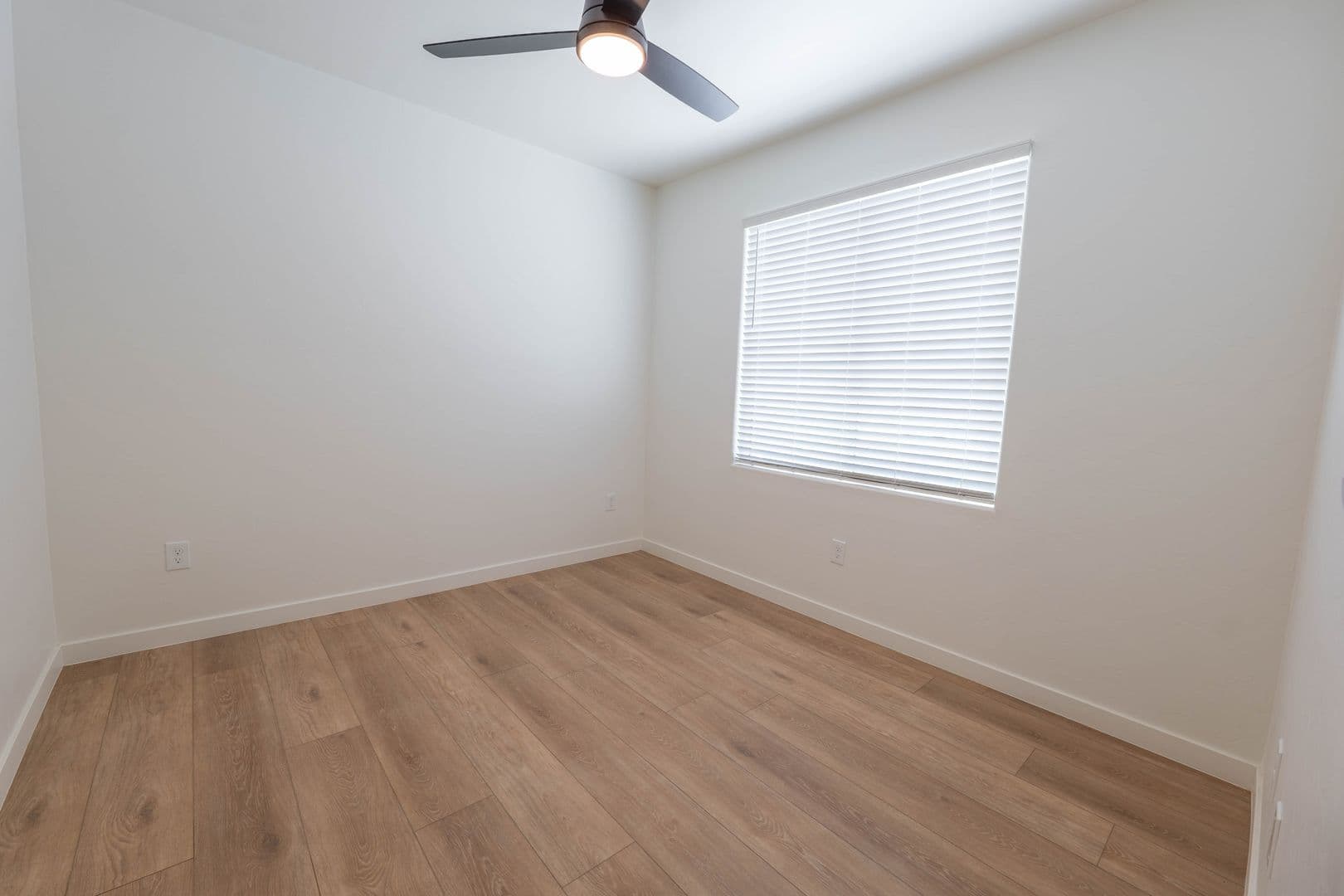 Tucson Townhome: 1300 N Rook Ave #18