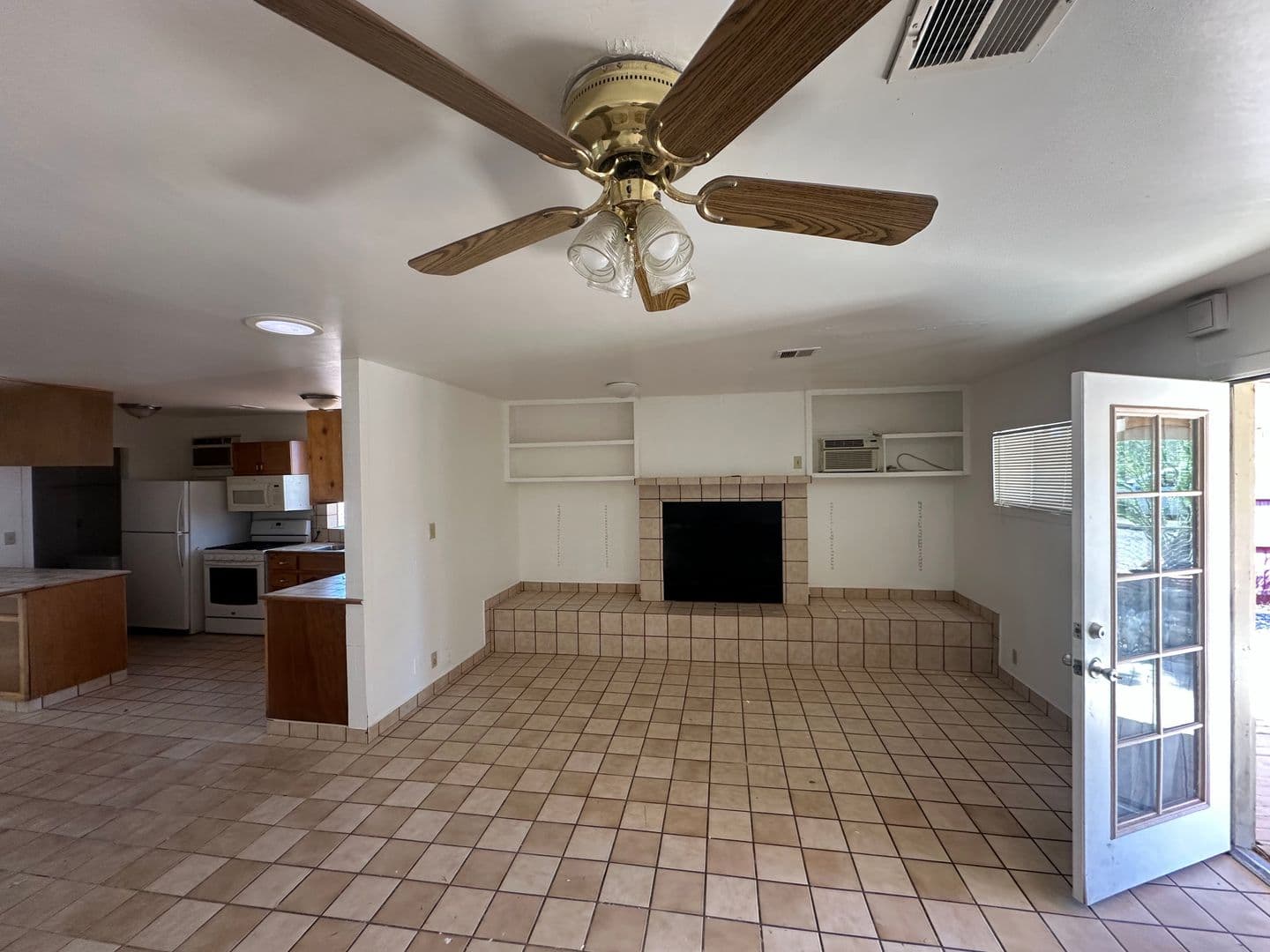 Ajo House: 520 W Arroyo Ave