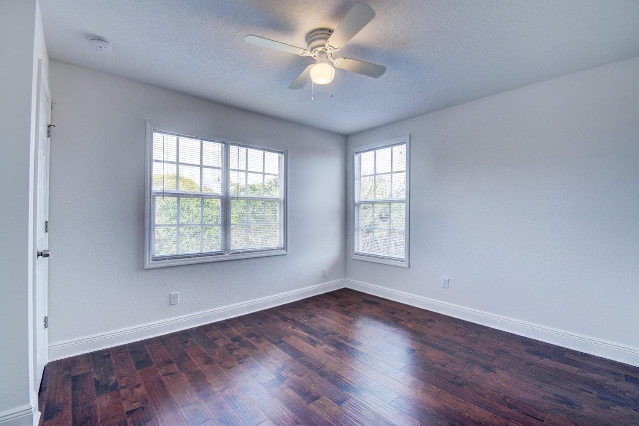 West Palm Beach Apartment: 340 Walton Blvd