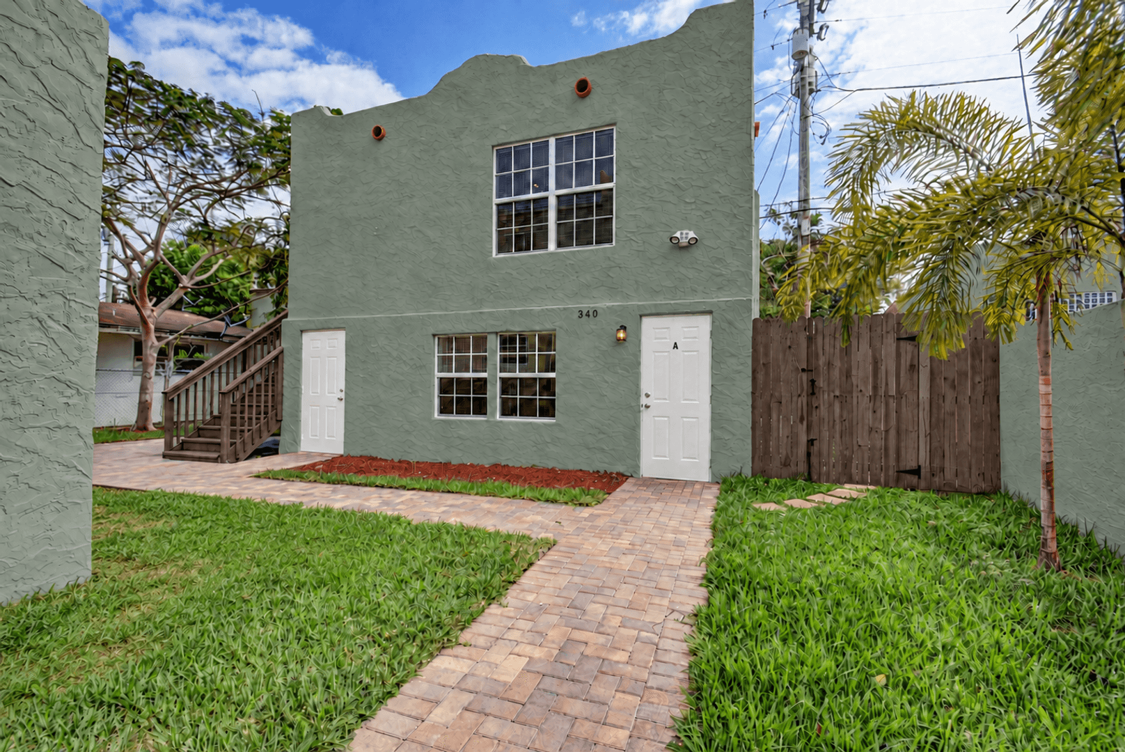 West Palm Beach Apartment: 340 Walton Blvd