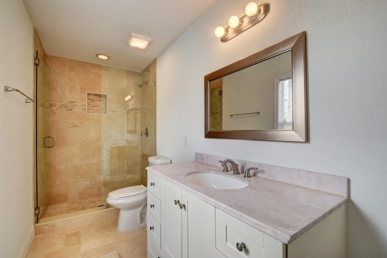 West Palm Beach Apartment: 340 Walton Blvd