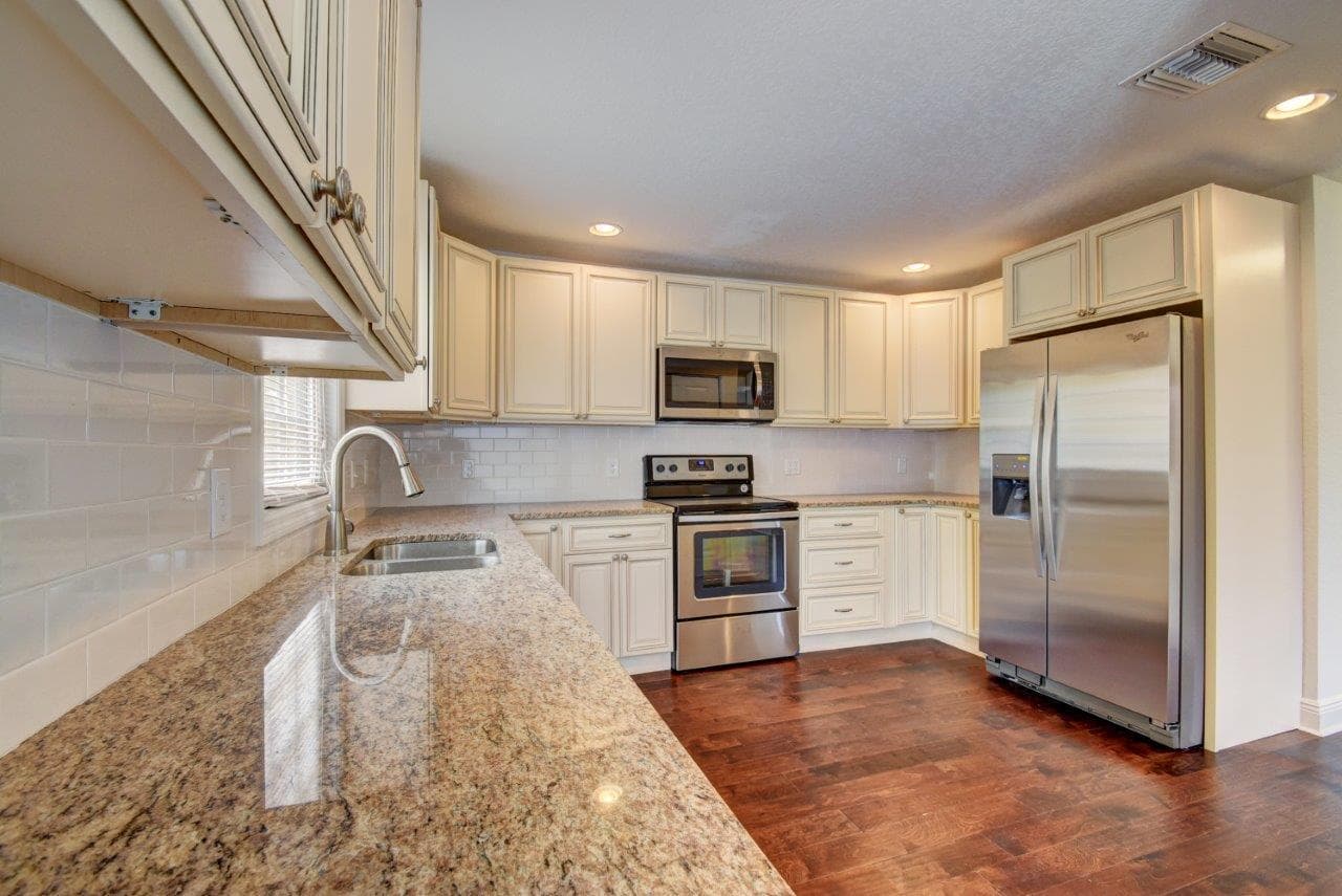 West Palm Beach Apartment: 340 Walton Blvd