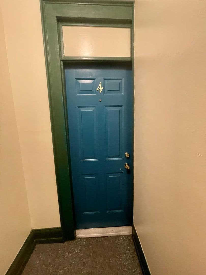 Bloomington Apartment: 416 E. 2nd St.