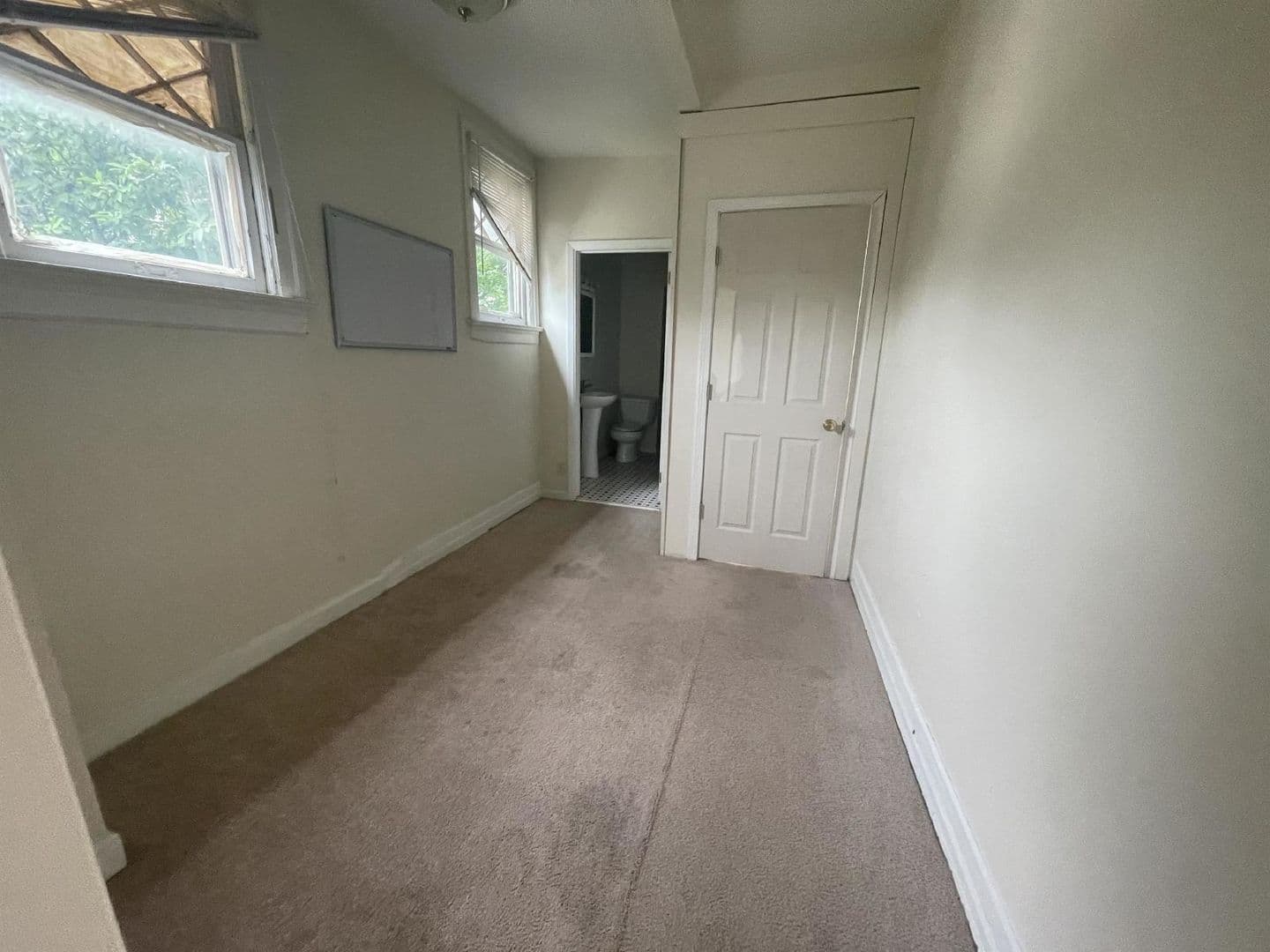 Bloomington House: 401 E. 2nd St.