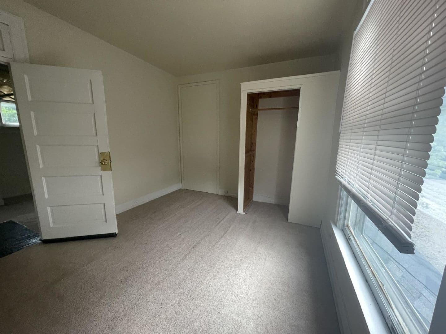 Bloomington House: 401 E. 2nd St.