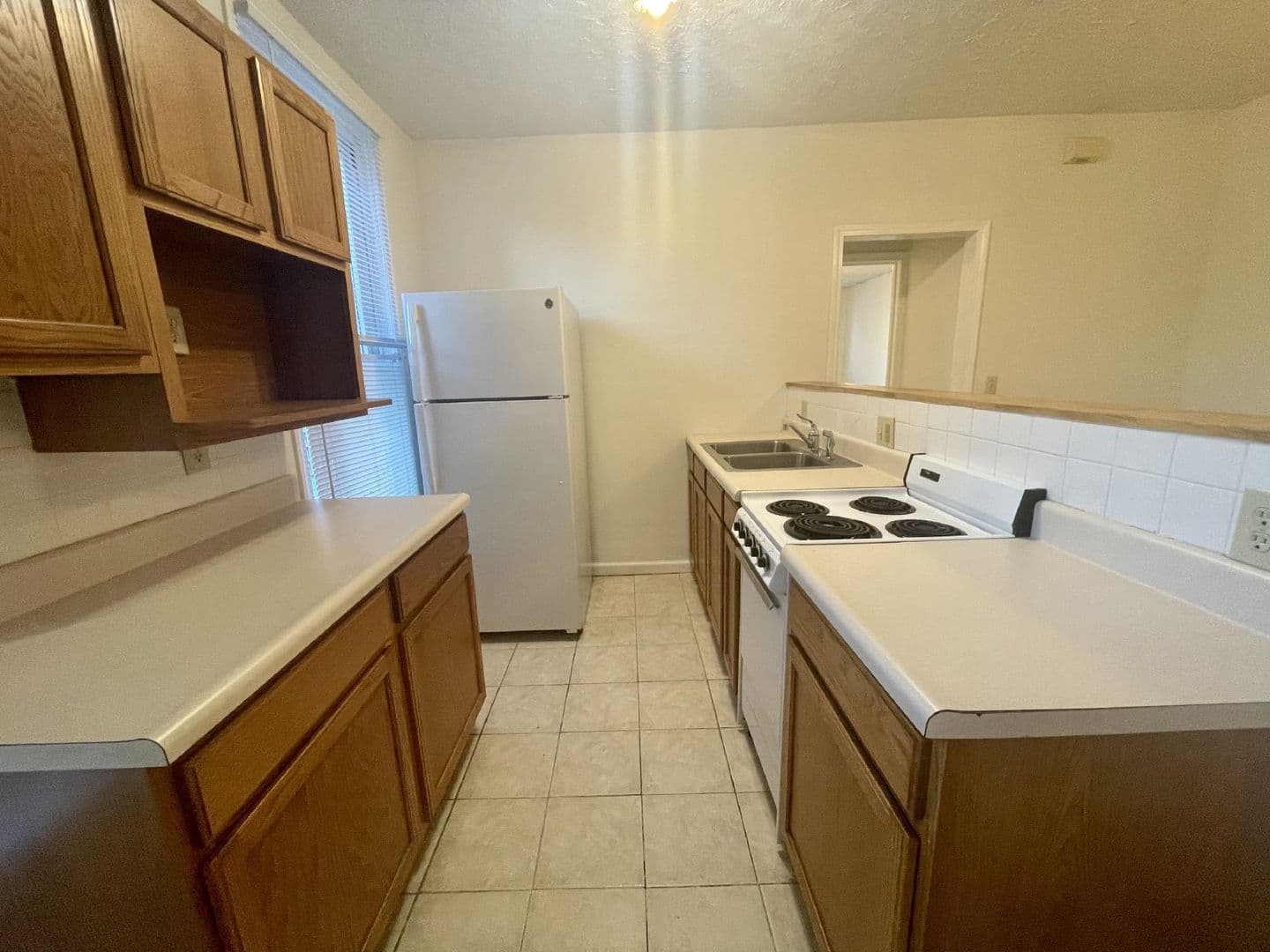 Bloomington Apartment: 416 E. 2nd St.