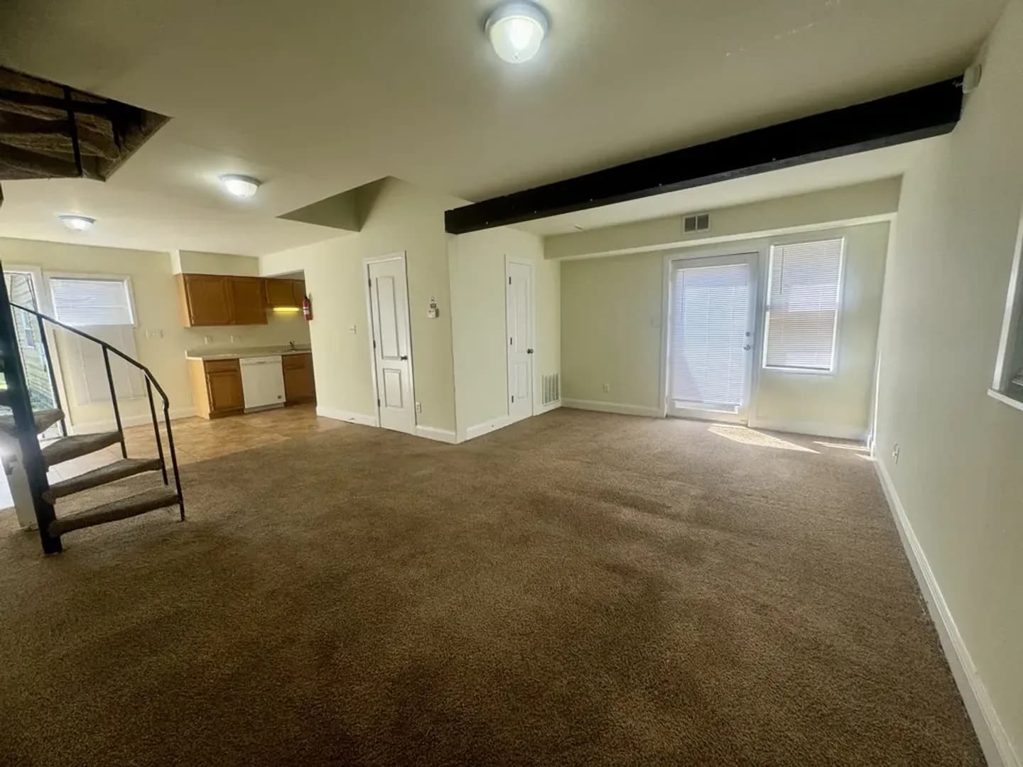 Bloomington Apartment: 521 E. 7th St.
