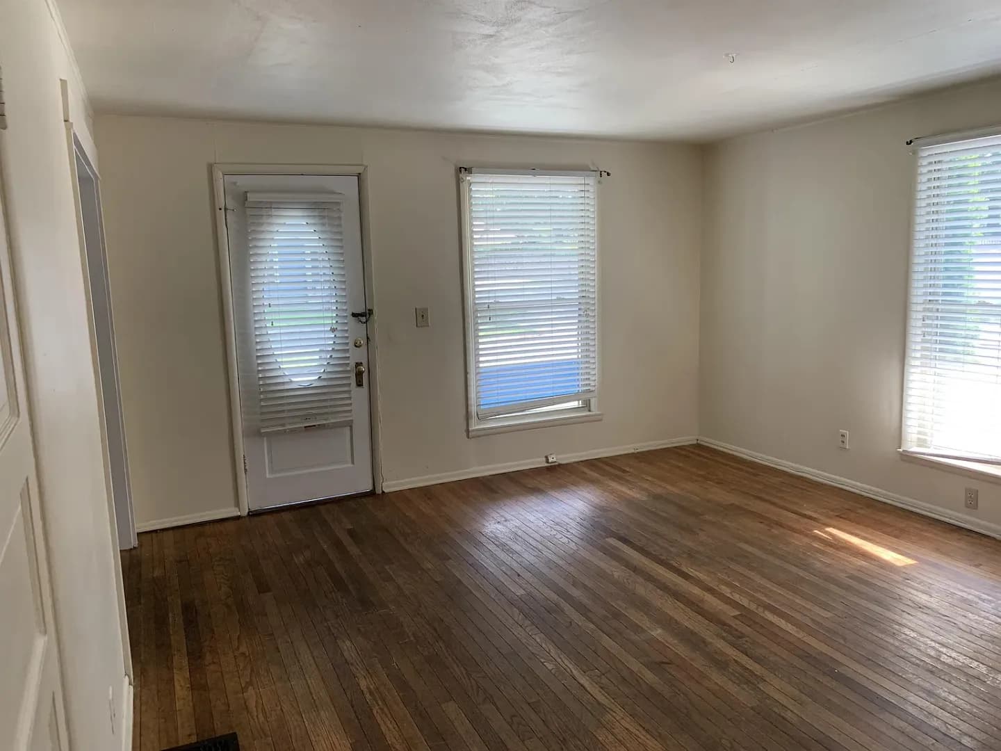 Bloomington House: 500 S Lincoln St