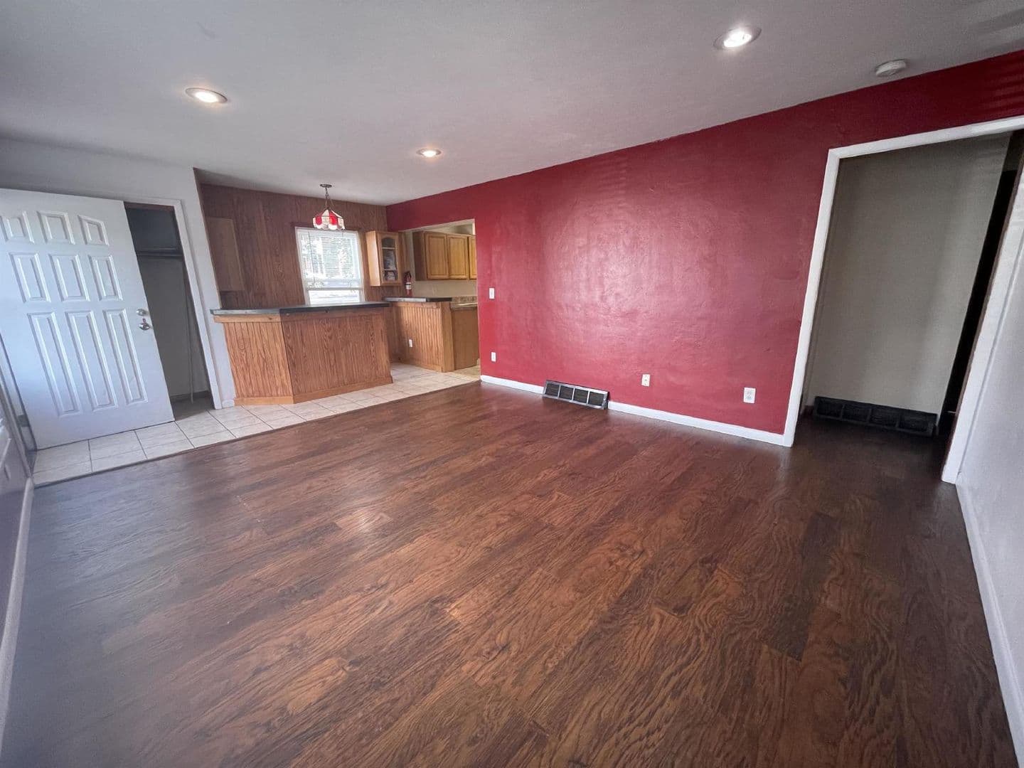Bloomington House: 1506 N. Washington