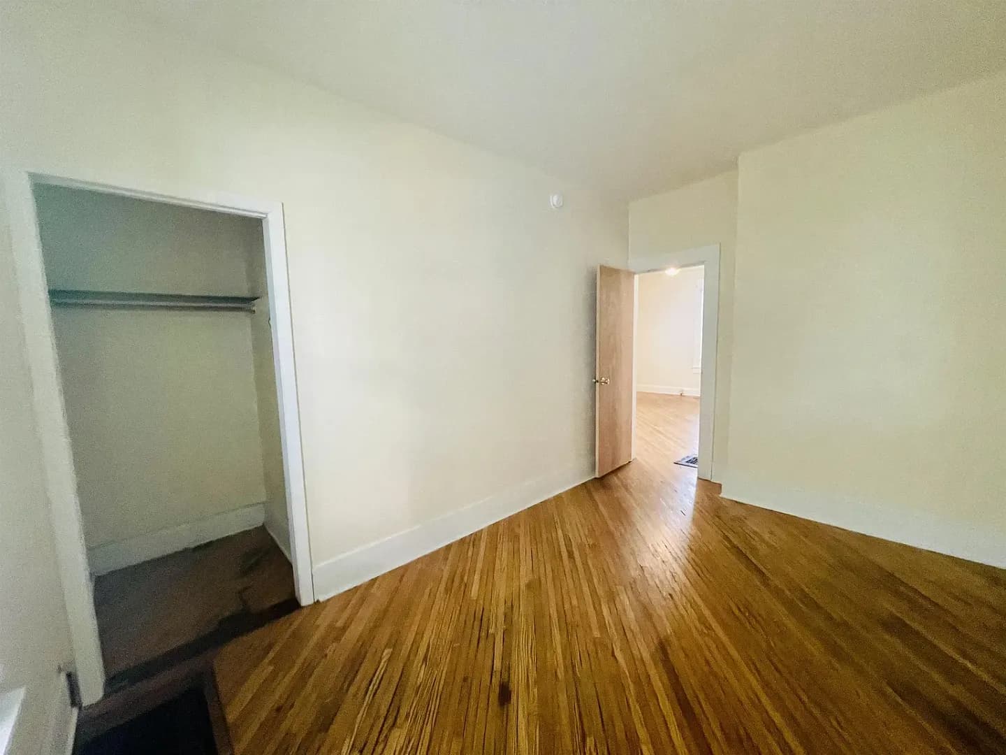 Bloomington House: 420 S Woodlawn Ave