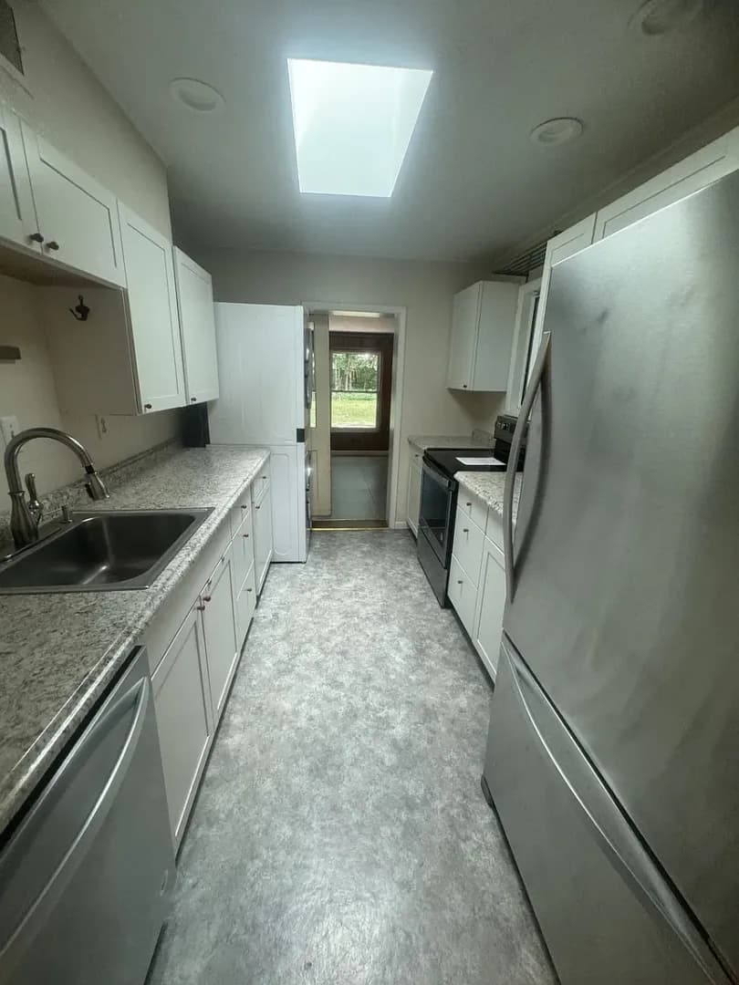 Bloomington House: 817 S Henderson
