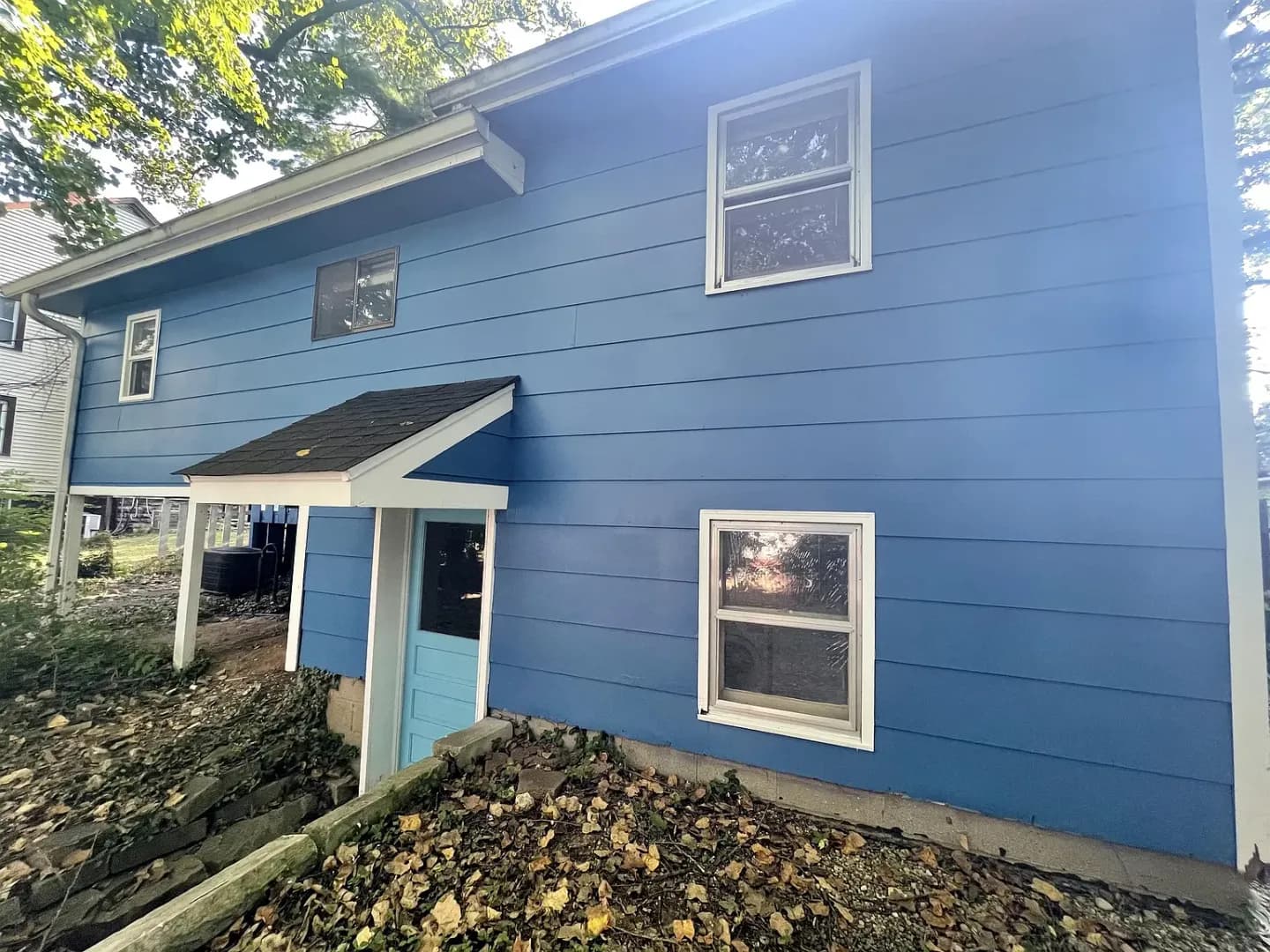 Bloomington House: 420 S Woodlawn Ave