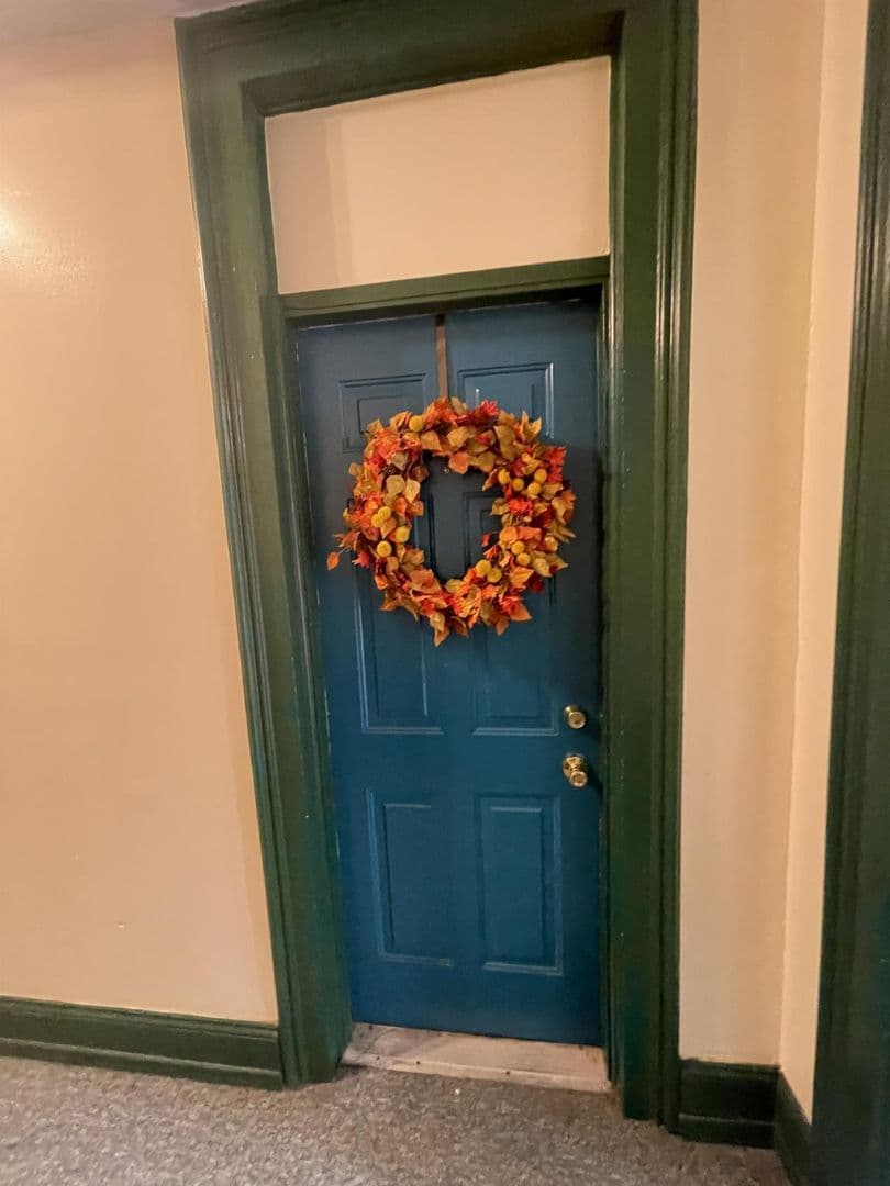 Bloomington Apartment: 416 E. 2nd St.