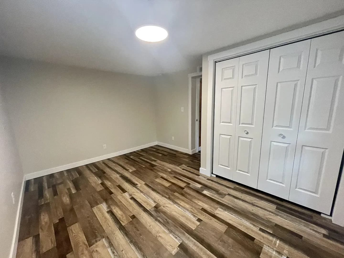 Bloomington House: 817 S Henderson