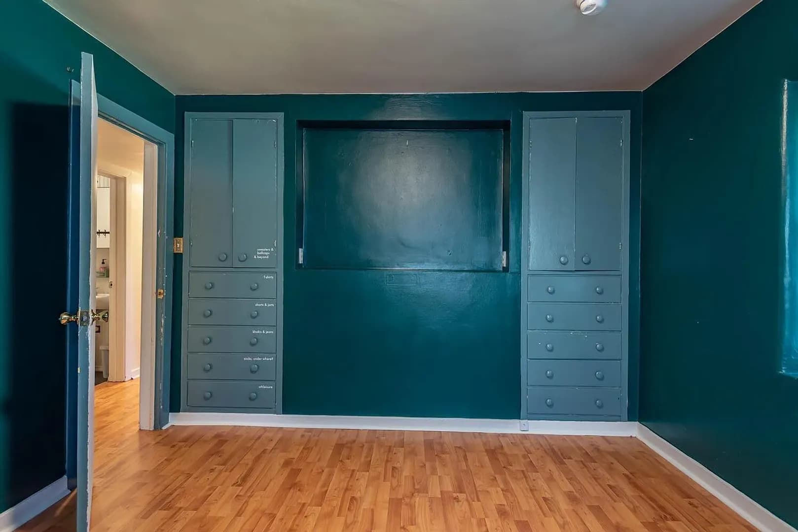 Bloomington House: 817 S Henderson