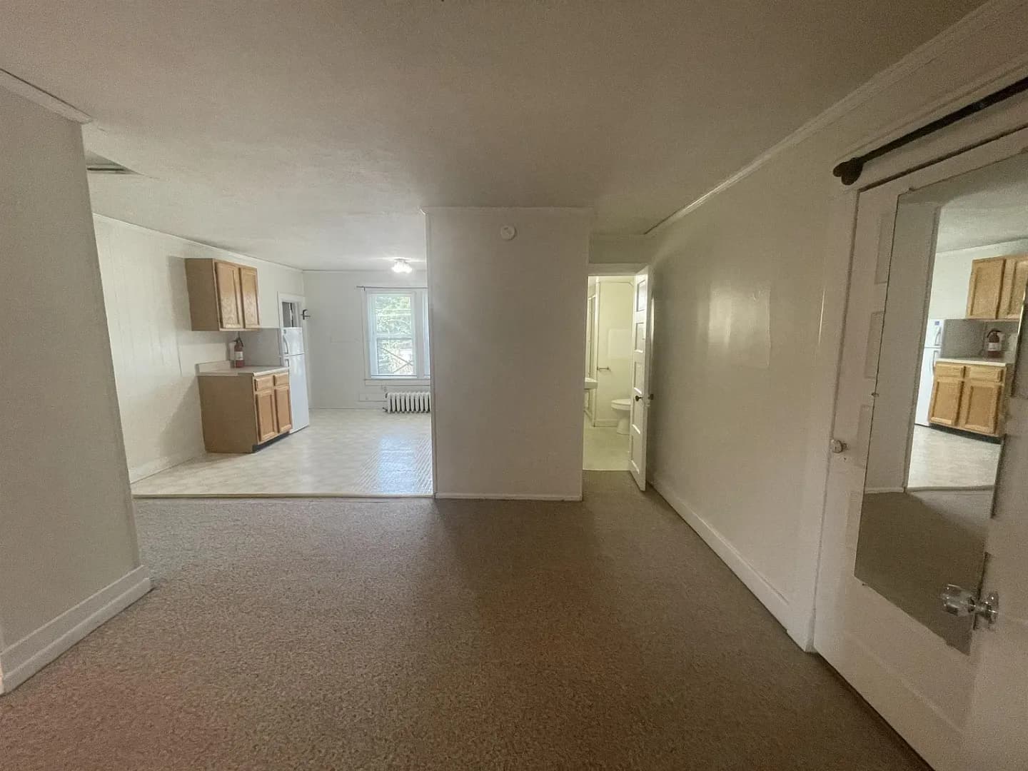 Bloomington Apartment: 420 S. Fess