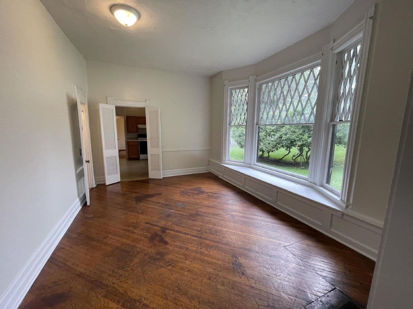 Bloomington House: 317 N. Indiana #1