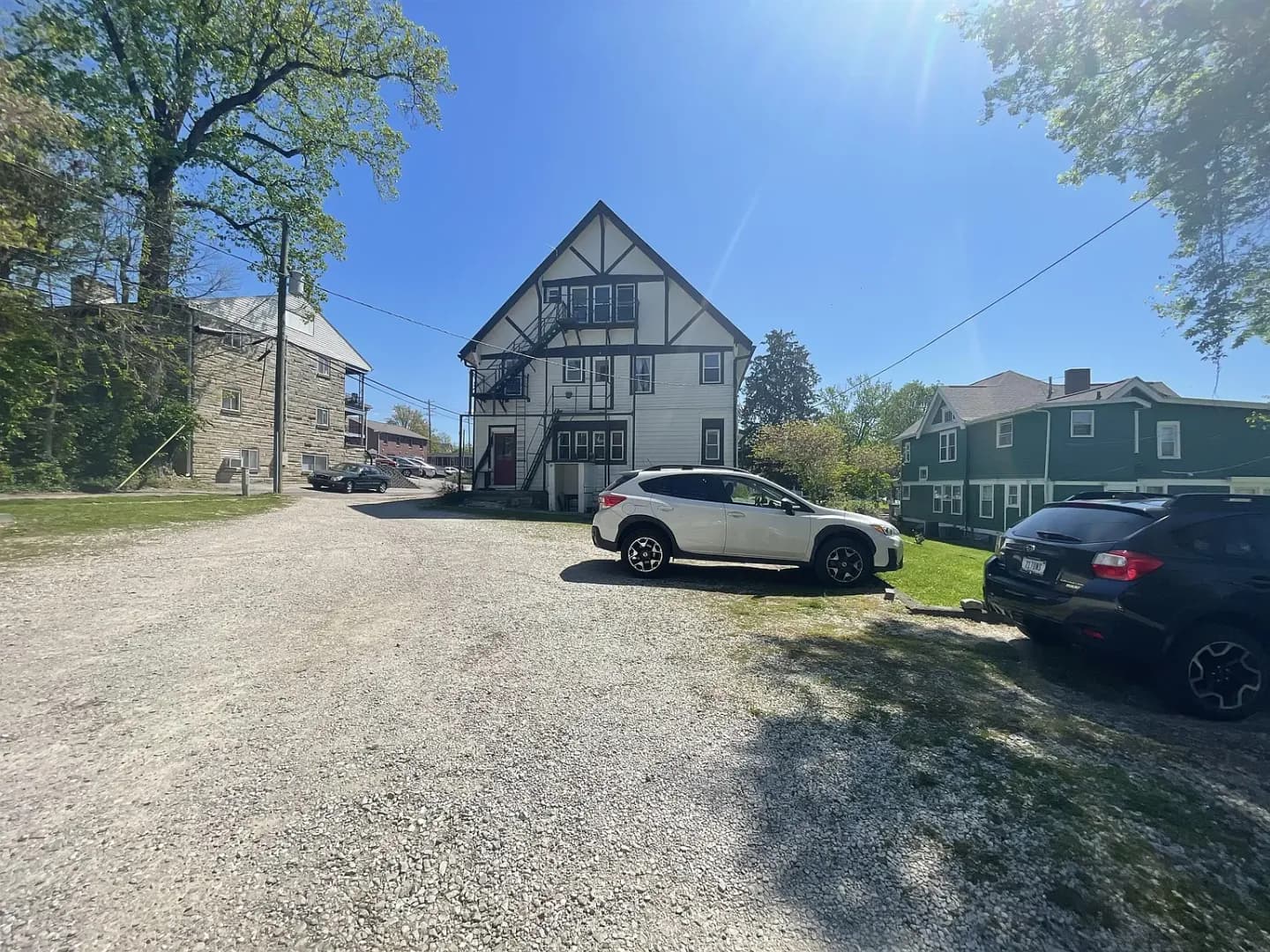 Bloomington Apartment: 420 S. Fess