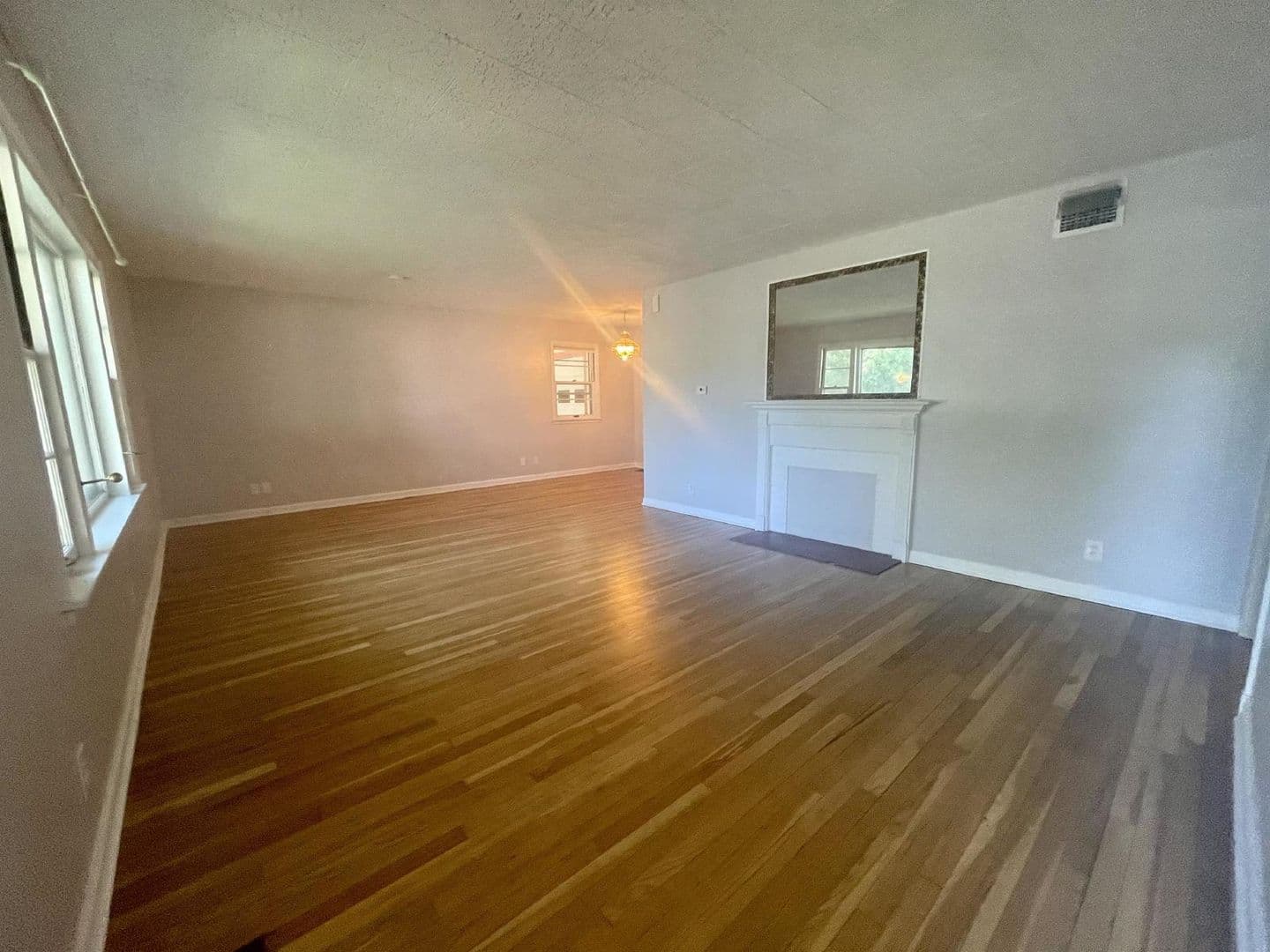 Bloomington House: 1822 E. 2nd St.