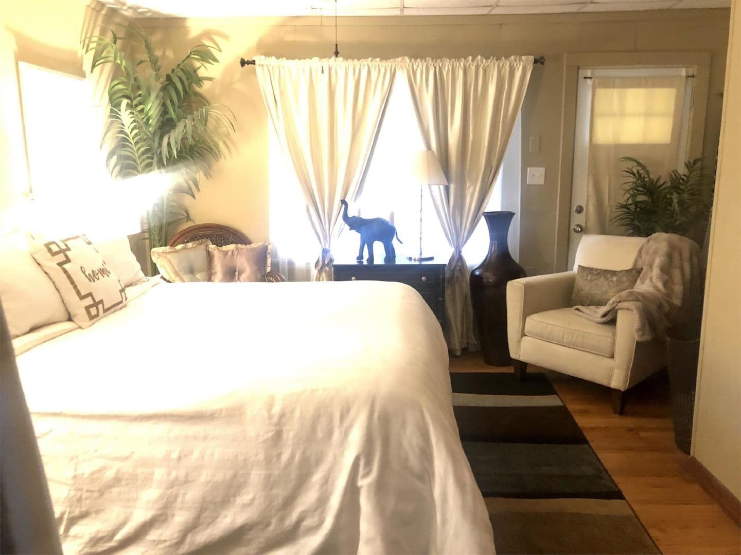 Bloomington Apartment: 615 N Lincoln St