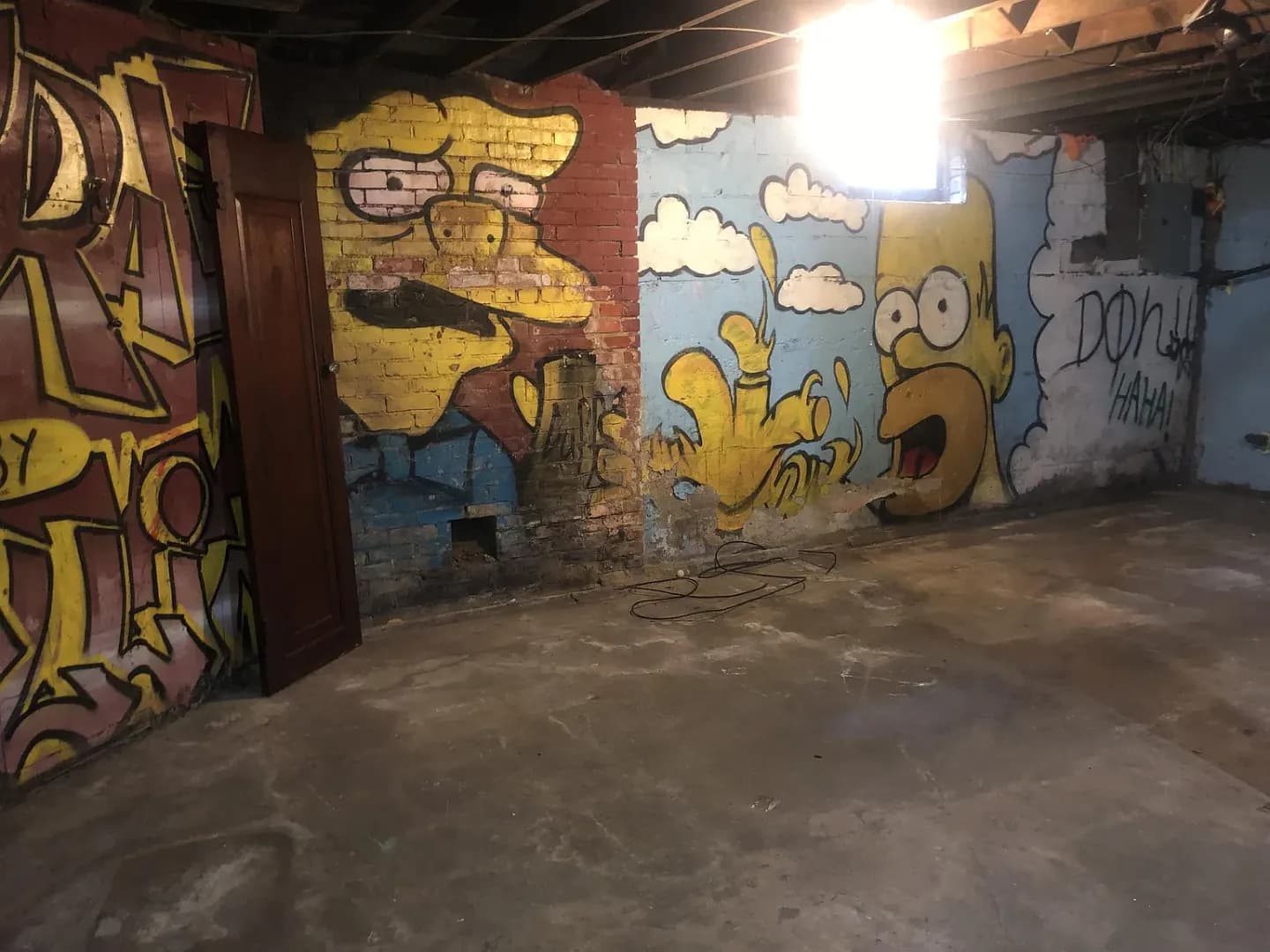 Bloomington House: 718 E Hunter