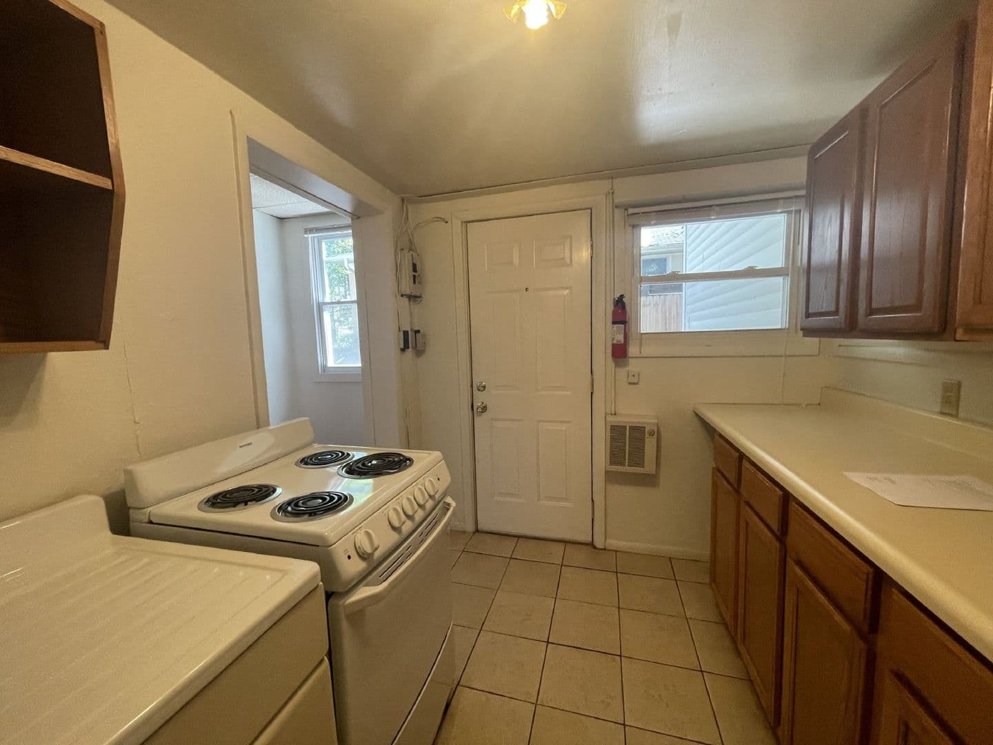 Bloomington Apartment: 416 E. 2nd St.