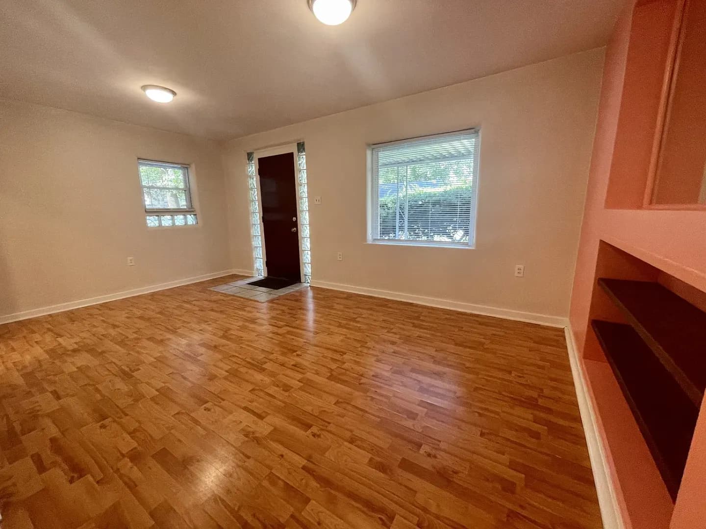 Bloomington House: 817 S Henderson
