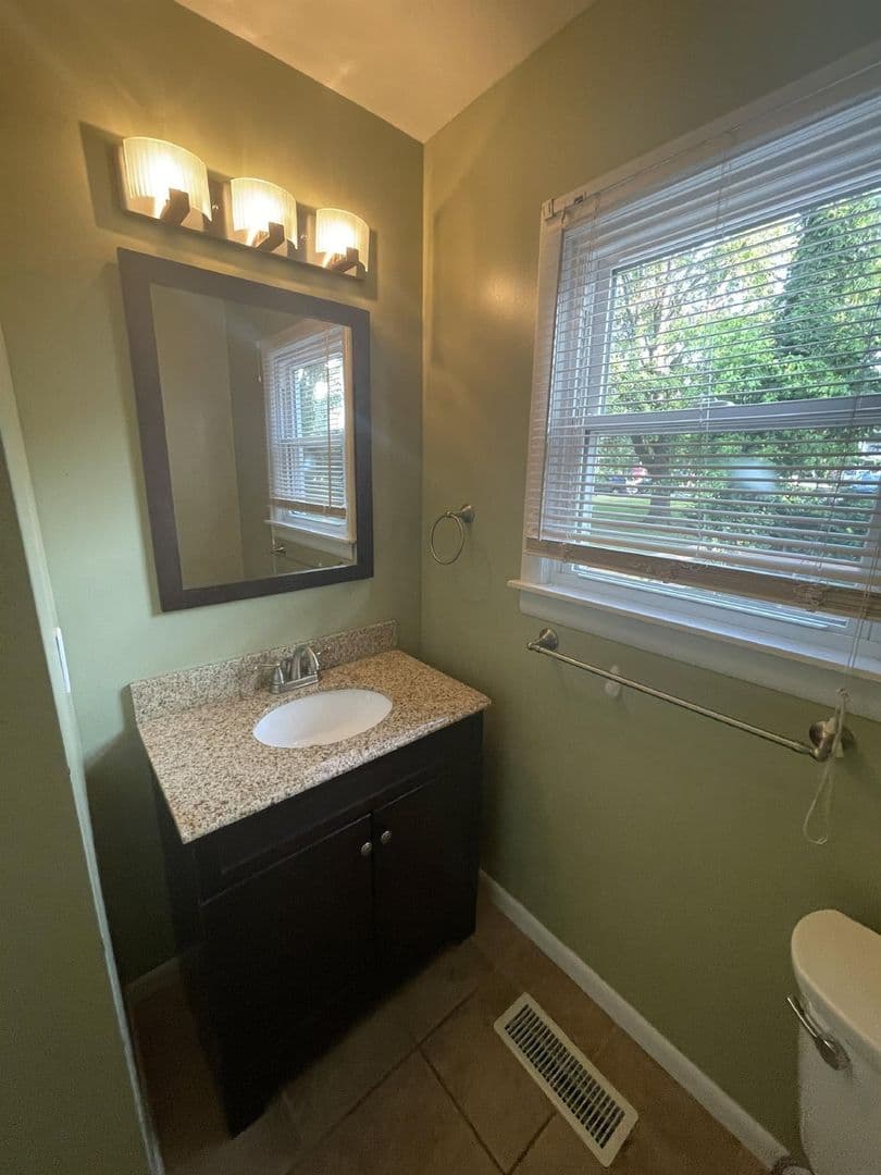 Bloomington House: 207 E. 19th St.