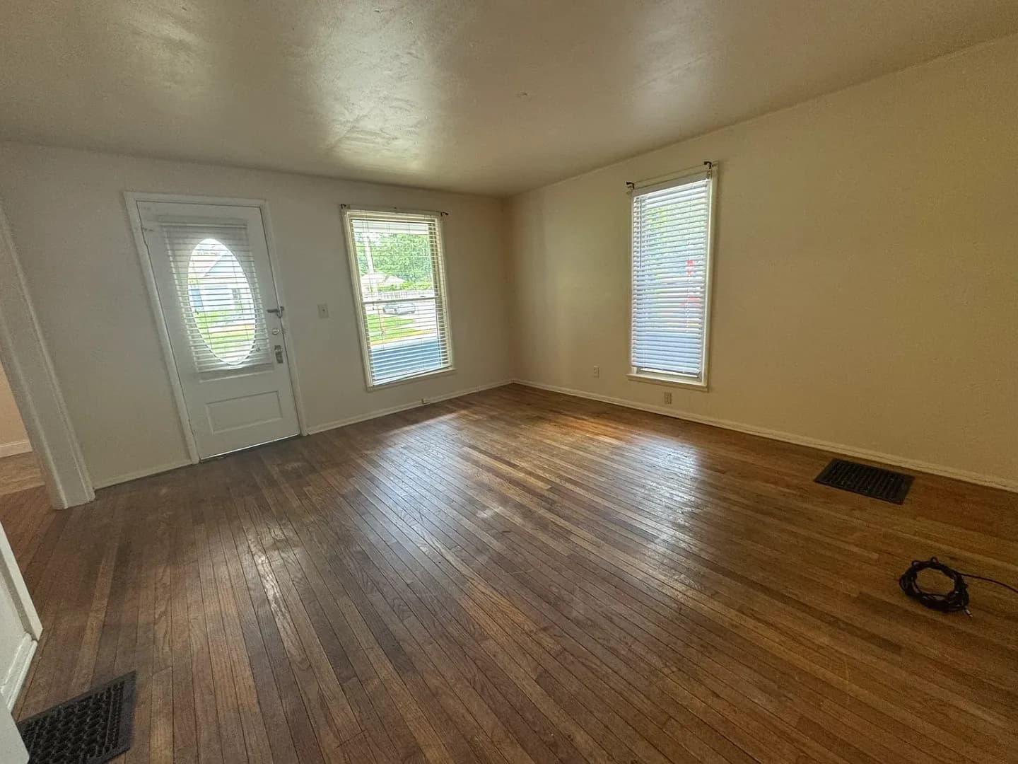 Bloomington House: 500 S Lincoln St