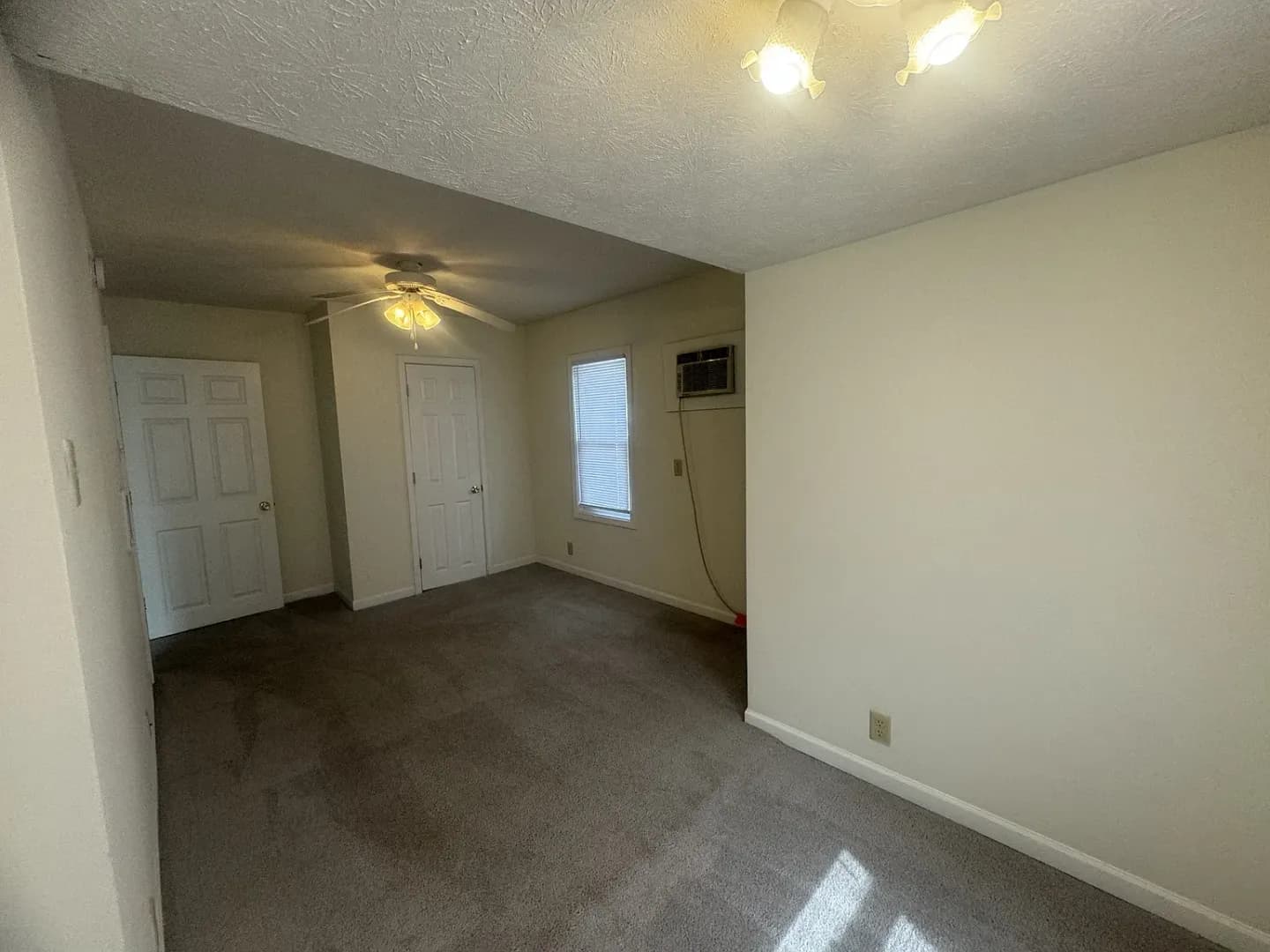 Bloomington House: 416 N. Grant