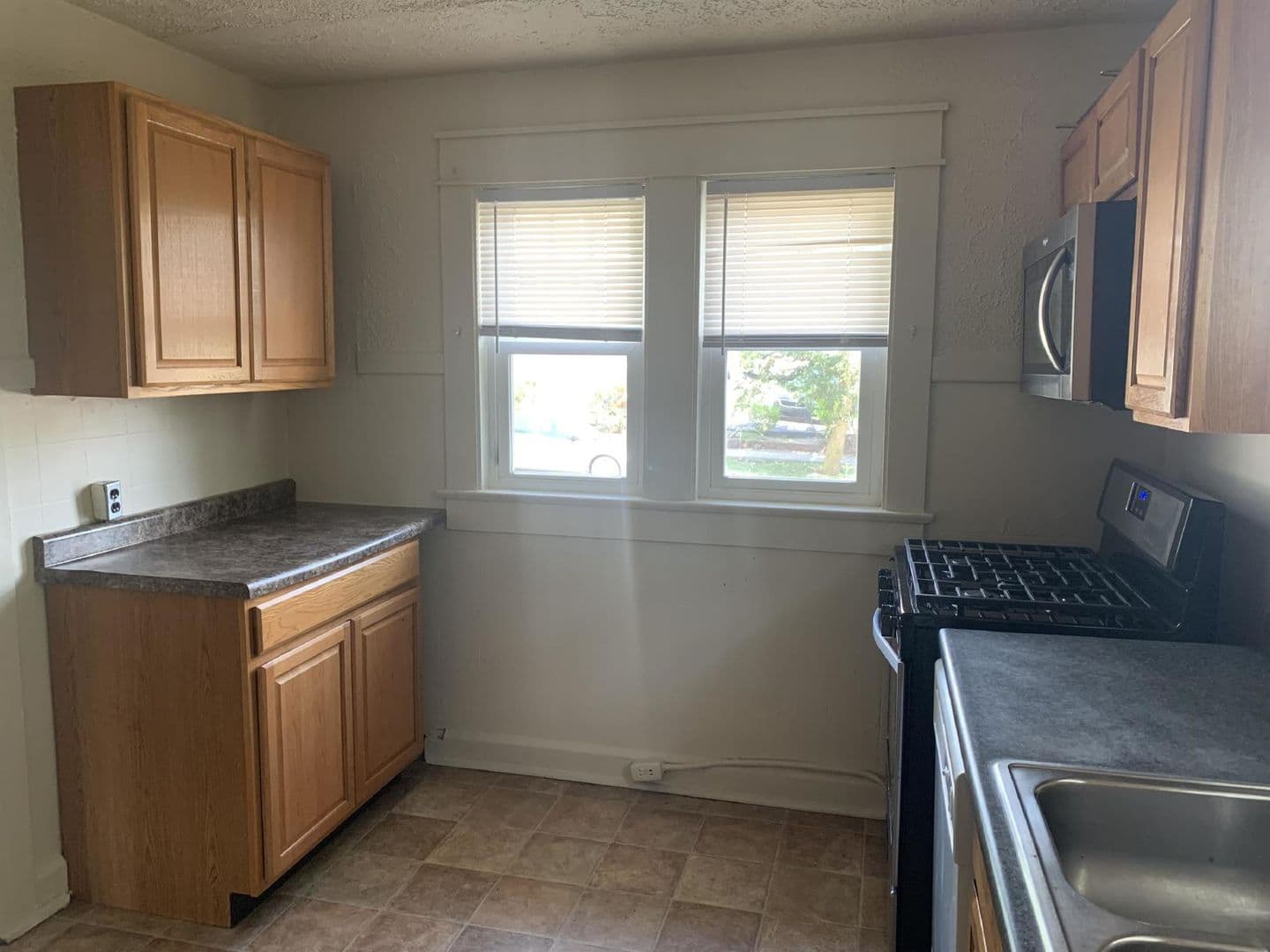 Bloomington House: 320 N. Lincoln