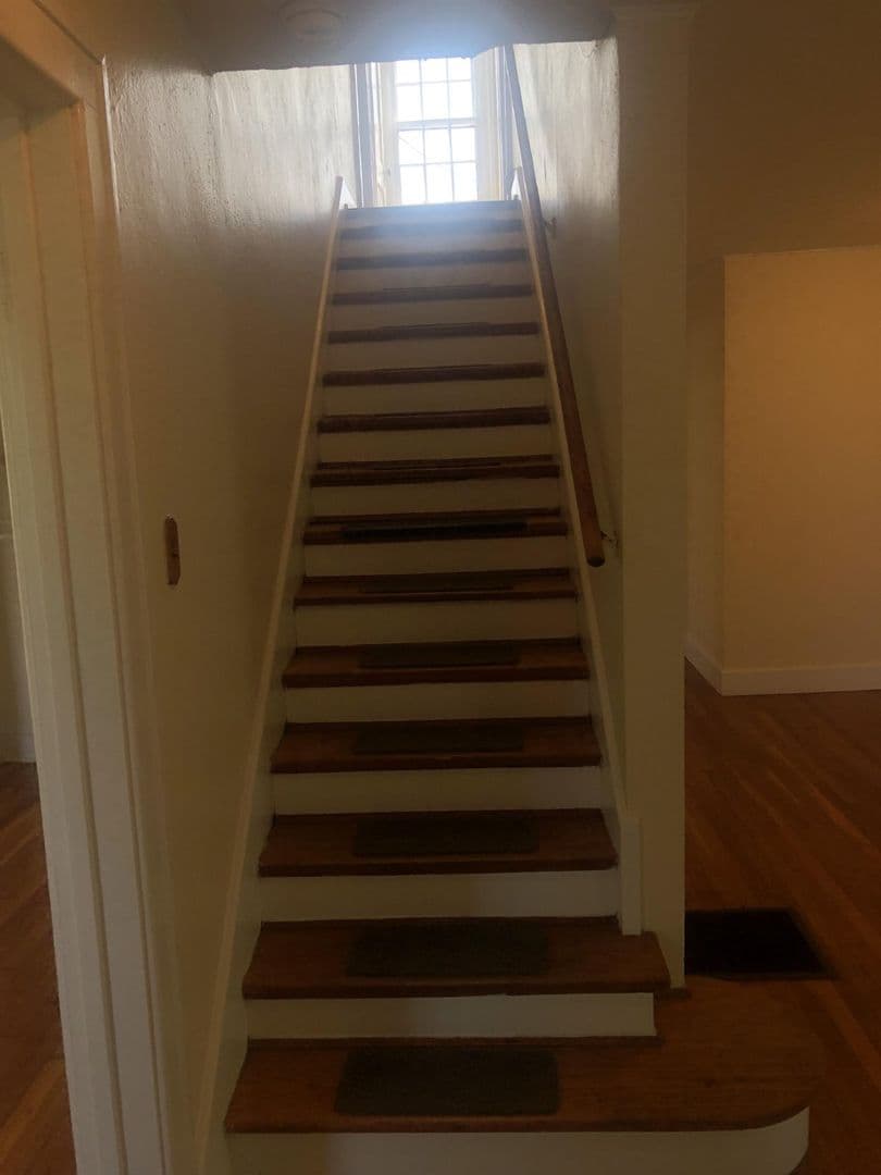 Bloomington House: 405 S. Eagleson
