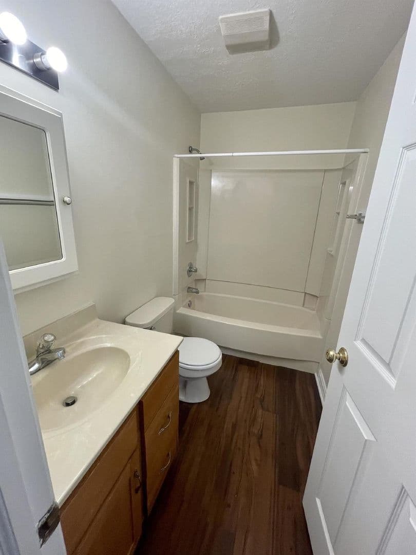 Bloomington House: 230 E. 20th St.